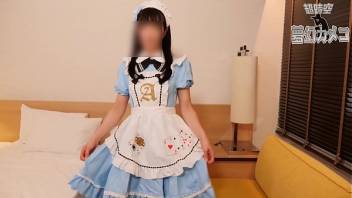 [Personal shooting] 18-year-old idol female college student layer and personal photo session [First multiple sex 3P] Gonzo the princess who keeps screaming and dying many times and whole body rigid acme [Amateur]